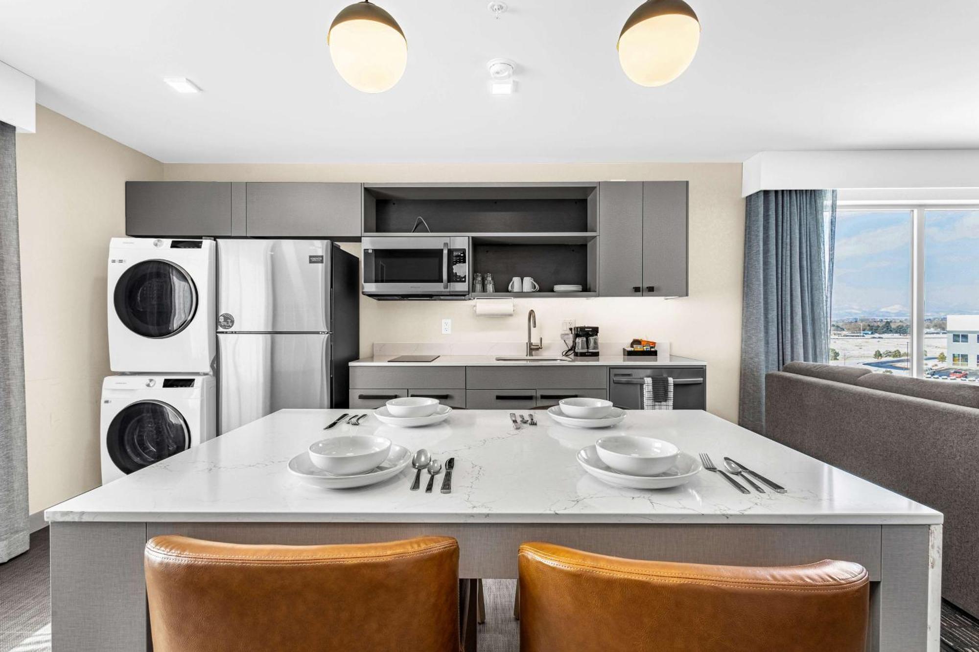 Homewood Suites By Hilton Colorado Springs Airport Exteriör bild