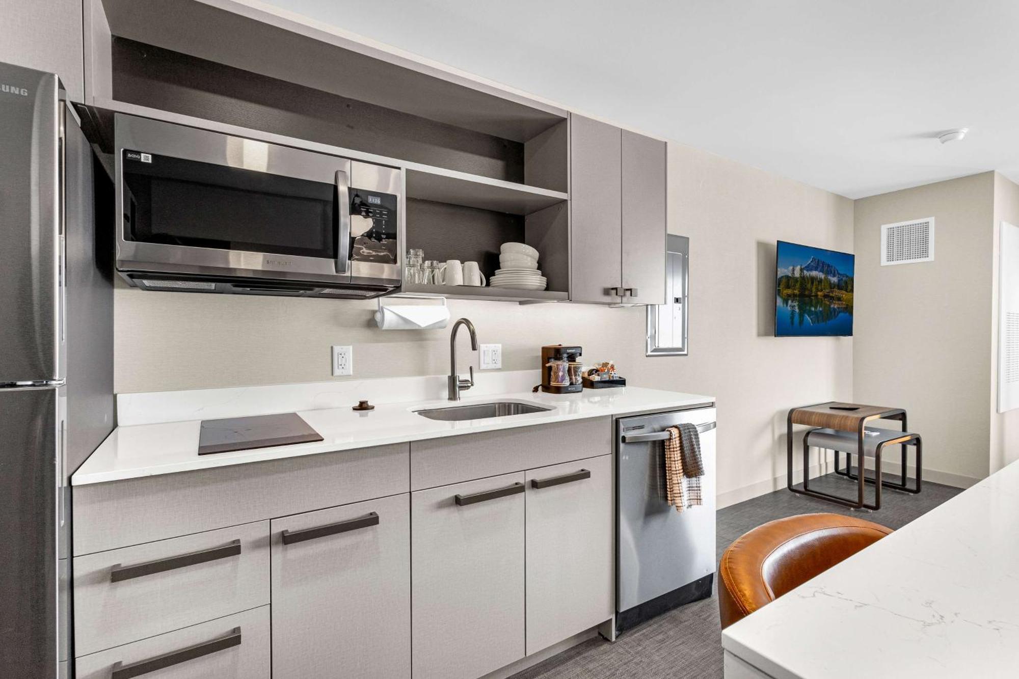 Homewood Suites By Hilton Colorado Springs Airport Exteriör bild