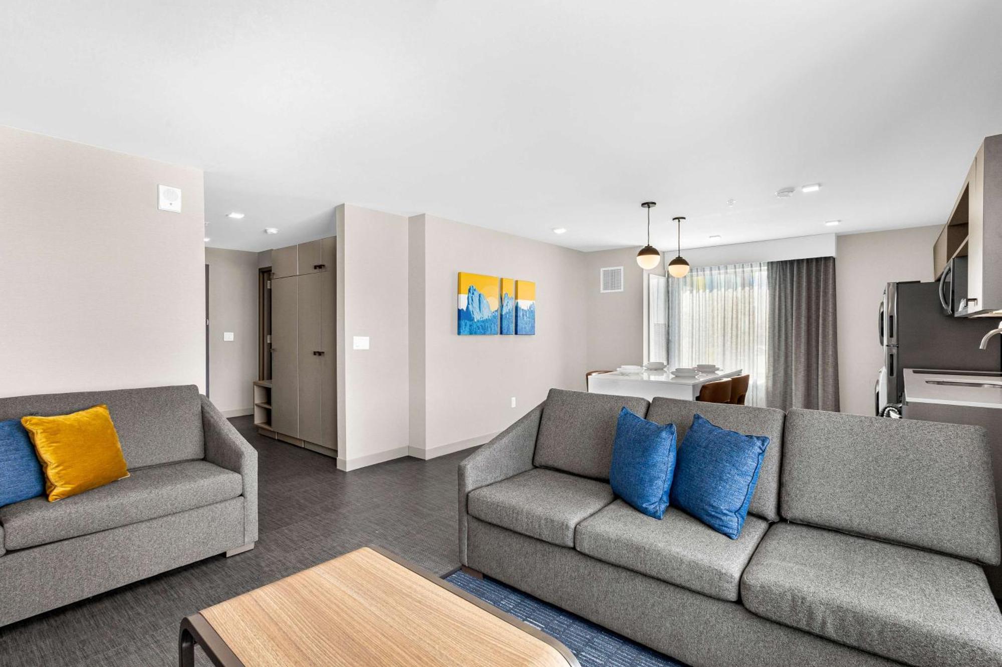 Homewood Suites By Hilton Colorado Springs Airport Exteriör bild
