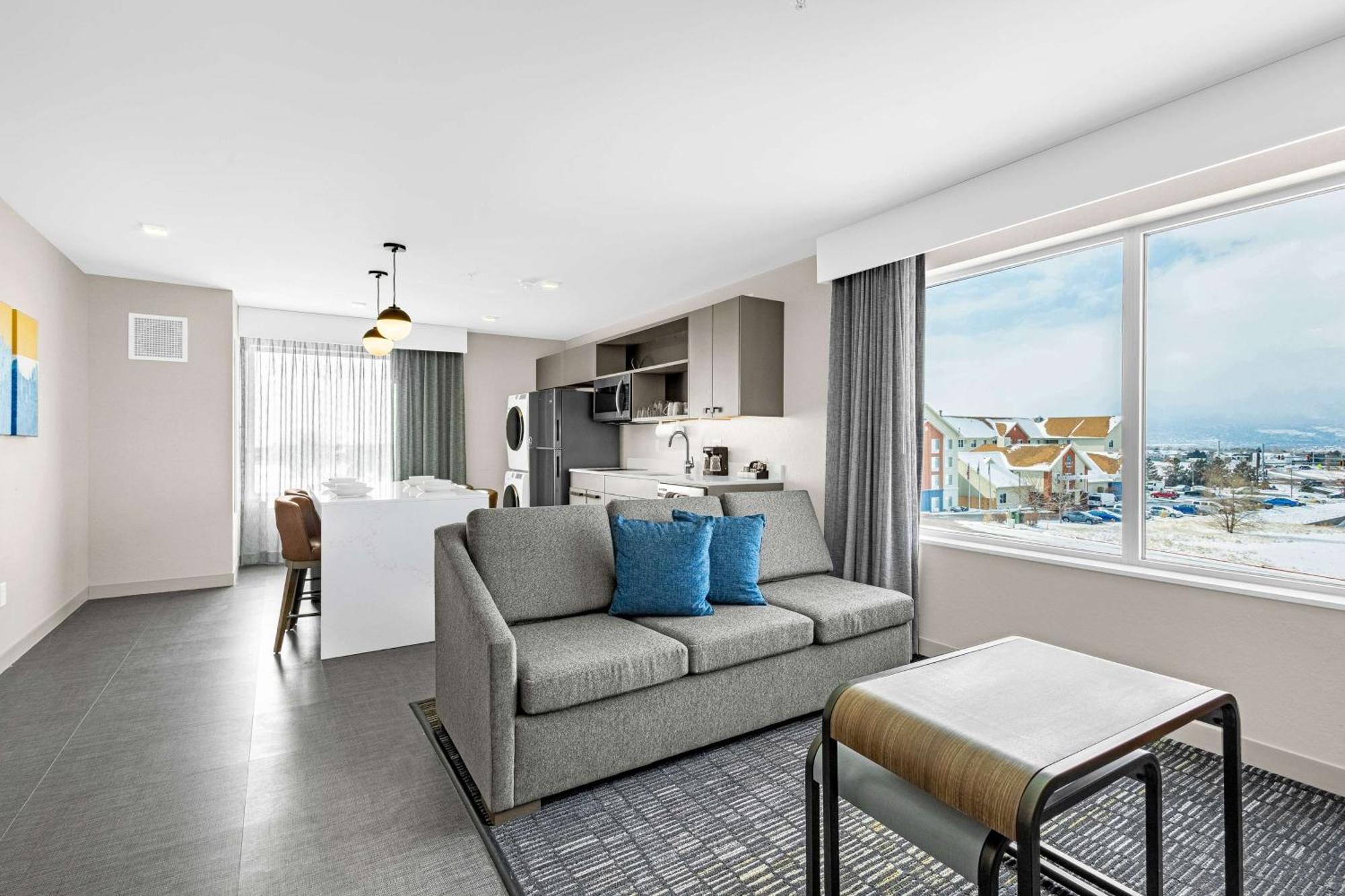 Homewood Suites By Hilton Colorado Springs Airport Exteriör bild
