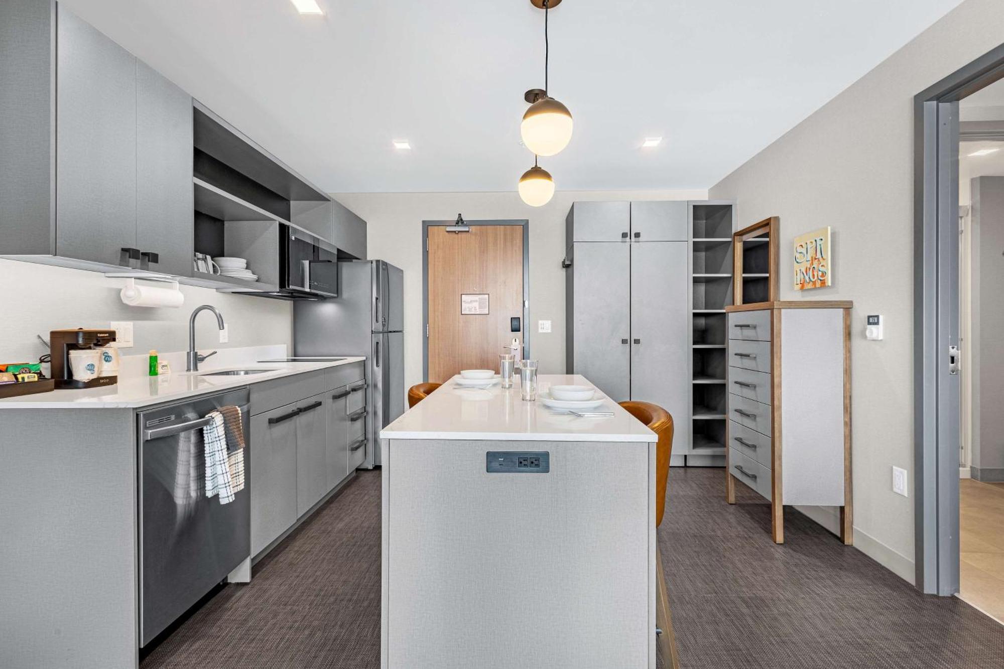 Homewood Suites By Hilton Colorado Springs Airport Exteriör bild
